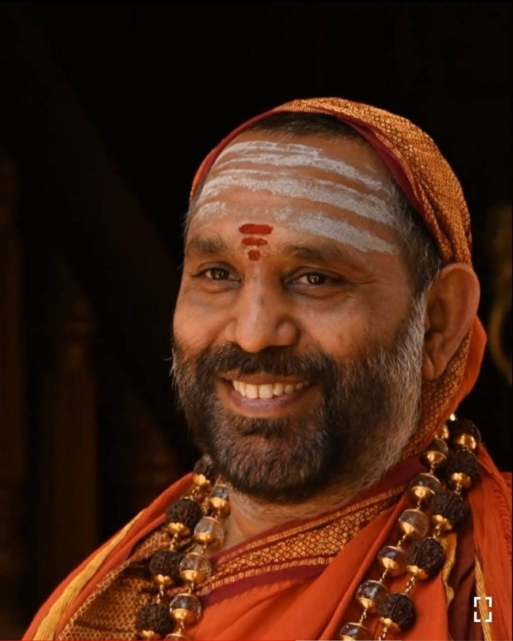 The importance of Yathi Bhikshavanthanam